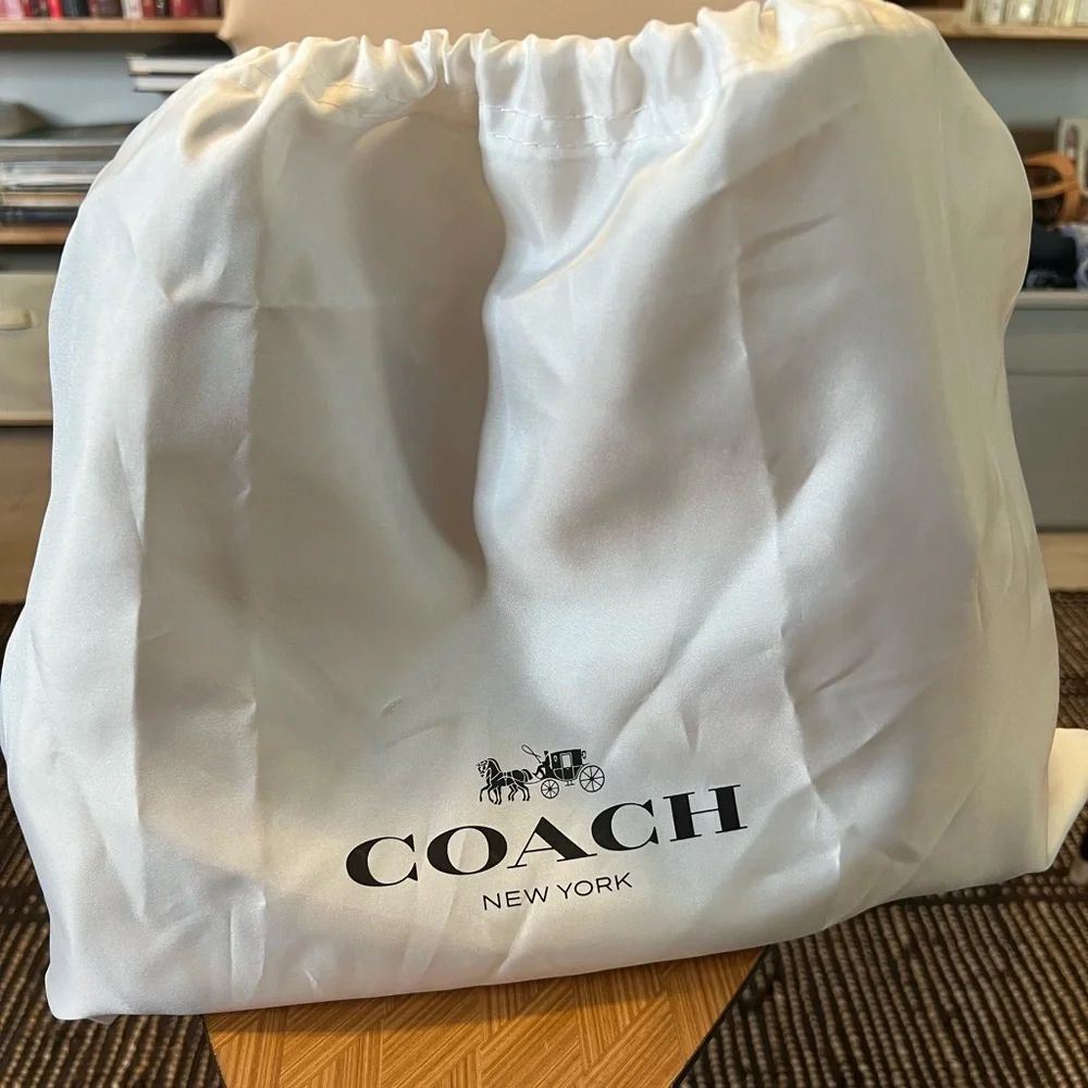 Coach Black and Gold Textured Shoulder Bag - Picture 13 of 13